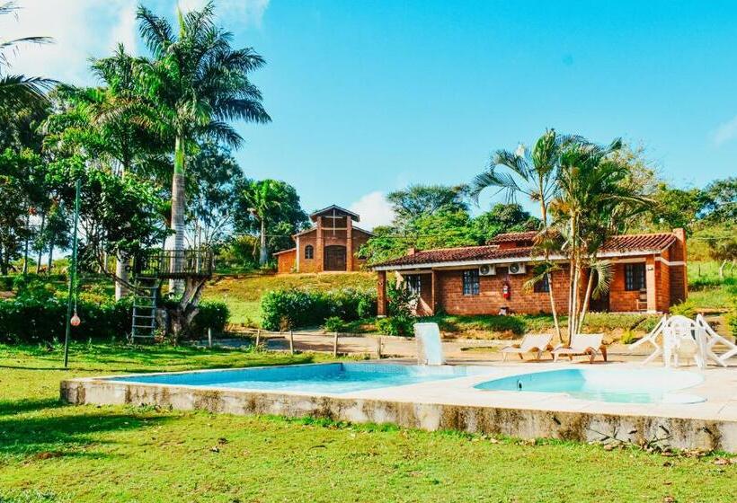 Отель Fazenda Alvorada