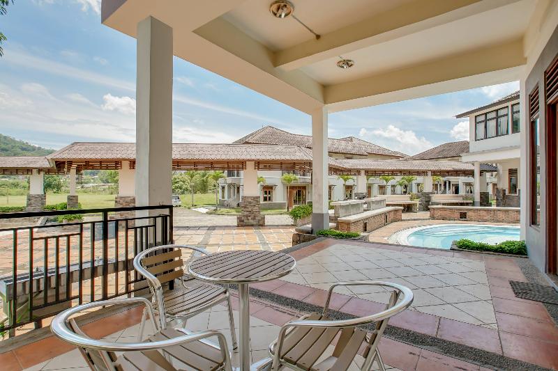 בית מלון כפרי Oyo 3896 Villa Pesona Wisata Puncak