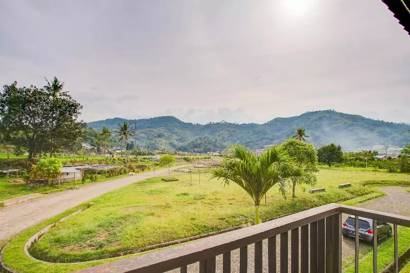 ホテル Oyo 3896 Villa Pesona Wisata Puncak