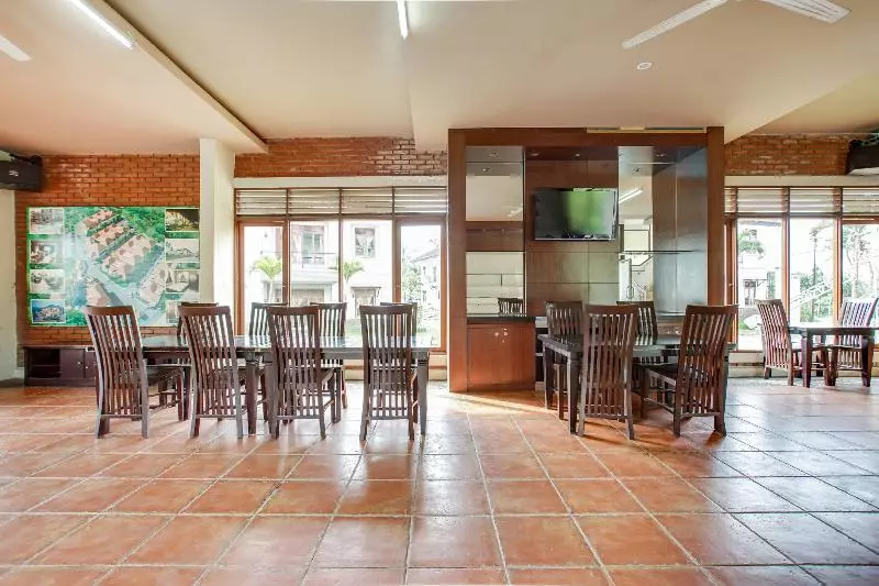 ホテル Oyo 3896 Villa Pesona Wisata Puncak