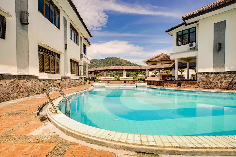 ホテル Oyo 3896 Villa Pesona Wisata Puncak