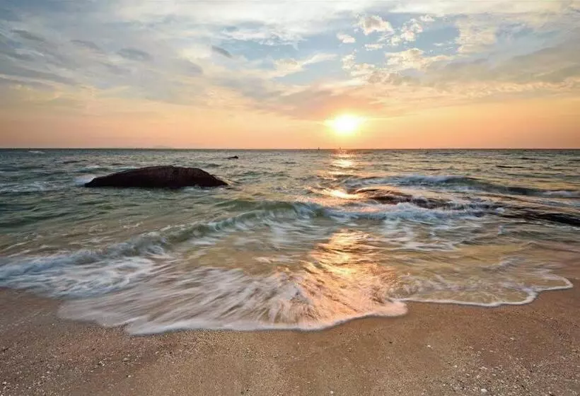 Hotelli Symphony Of The Sea