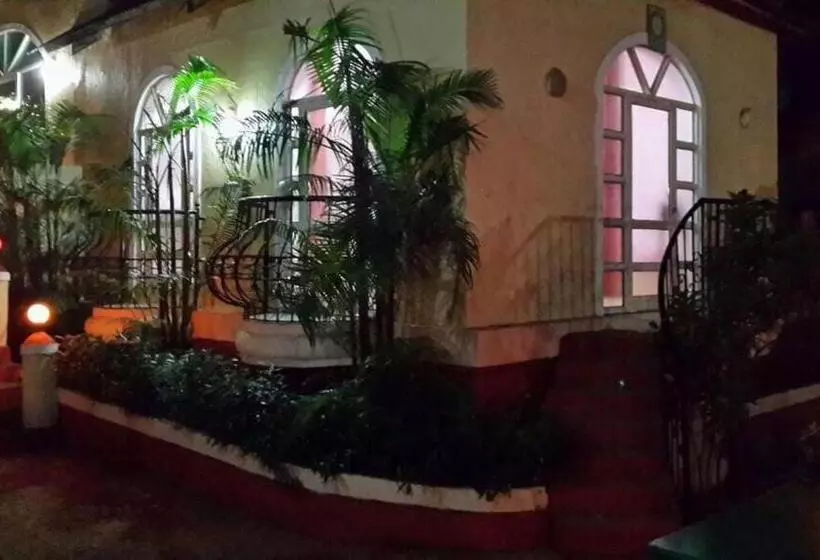 Hotelli The Wayside Inn