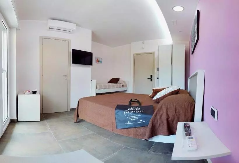 Aamiaismajoitus (B&B) Bellavista Formia