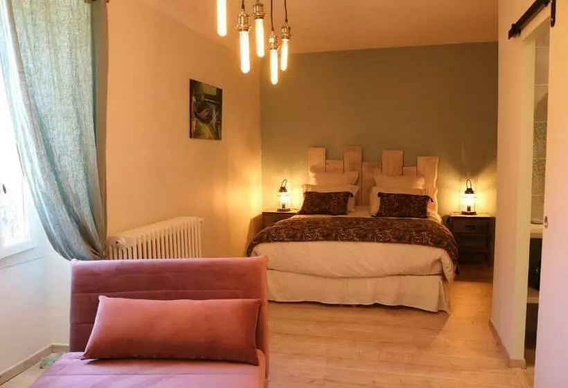 Aamiaismajoitus (B&B) Logis De Pierre Levée