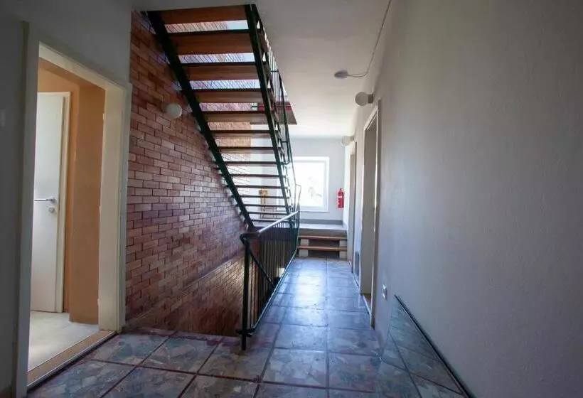 Hostel Trobenta In Oblak