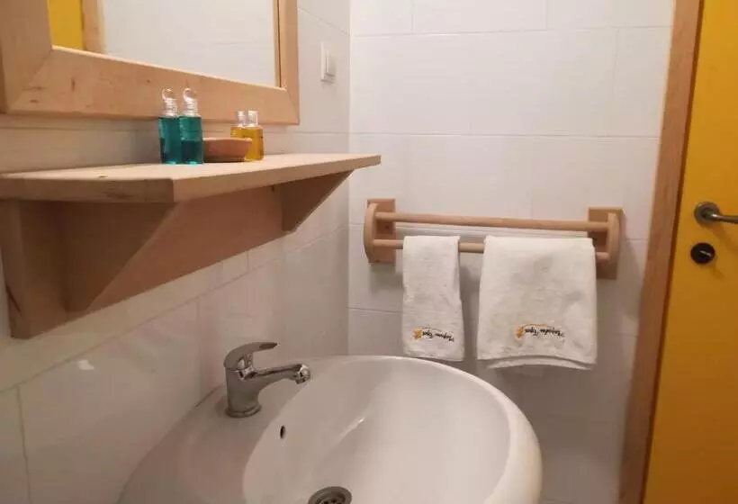 هتل Čarobni Breg