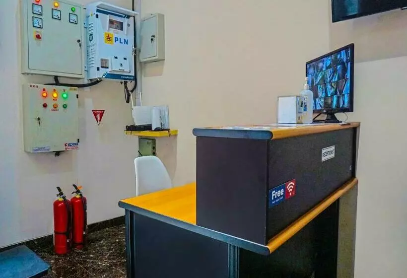 ホテル Palm Eight Mitra Reddoorz