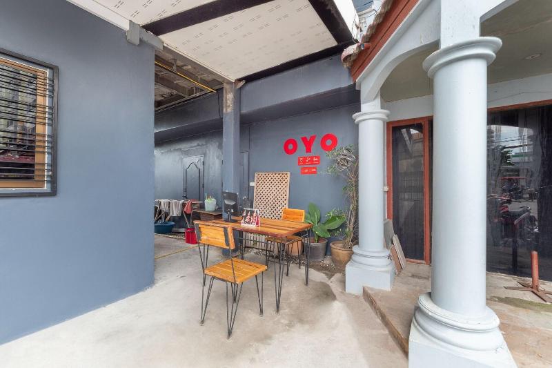 فندق Oyo 1132 The Nine