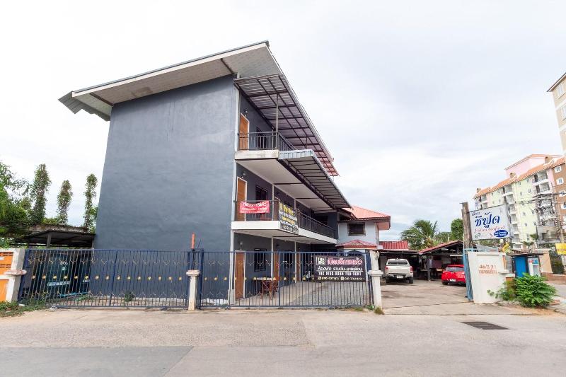 فندق Oyo 1132 The Nine