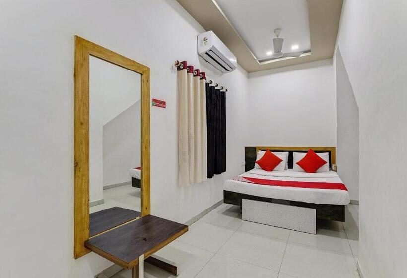 هتل Oyo 71089 Aagman