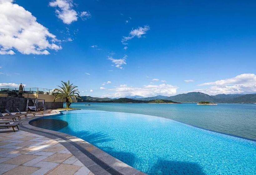 בית מלון כפרי Ramada By Wyndham Chenzhou Dongjiang Lake