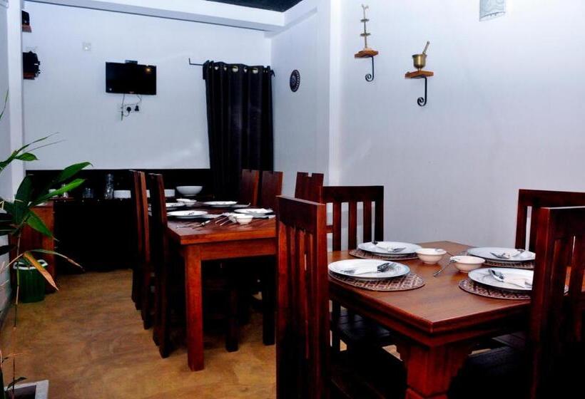 فندق Super King Star Holiday Resort