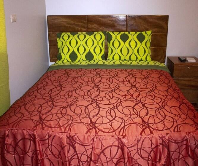 膳宿费 Hospedaje Samary