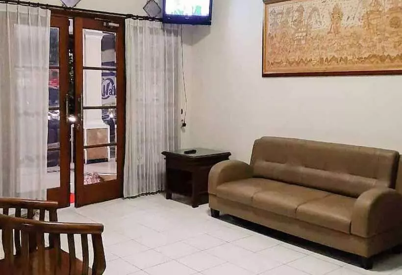 Pension Koolkost @ Raya Manyar