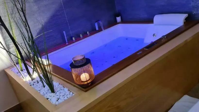 ペンション Le Suite Di Pizzo Luxury Rooms & Spa