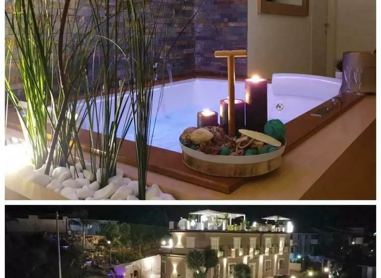 ペンション Le Suite Di Pizzo Luxury Rooms & Spa