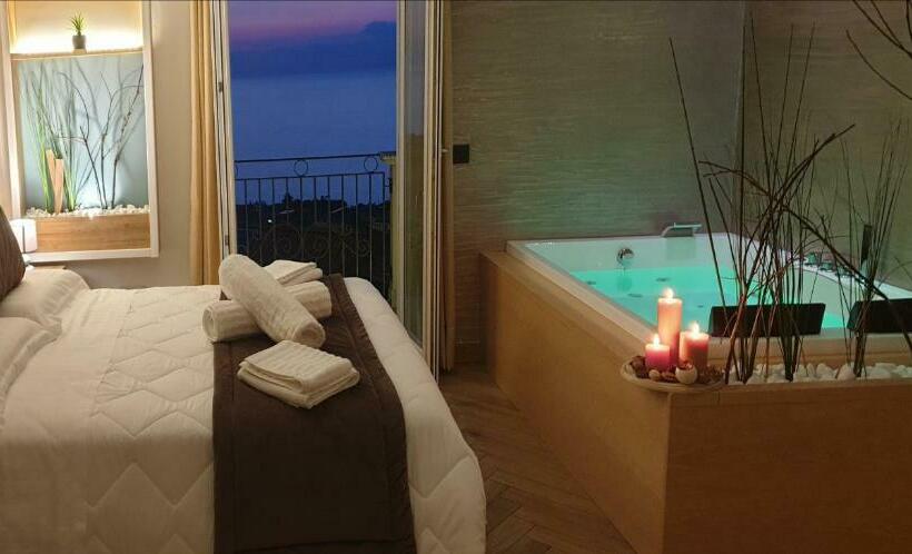 פנסיון Le Suite Di Pizzo Luxury Rooms & Spa