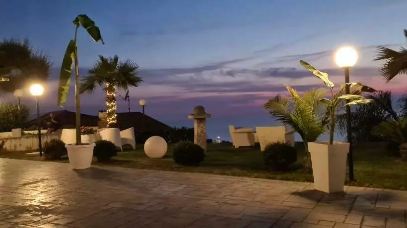 ペンション Le Suite Di Pizzo Luxury Rooms & Spa