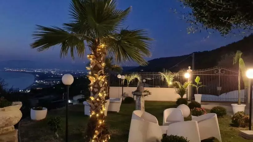 ペンション Le Suite Di Pizzo Luxury Rooms & Spa