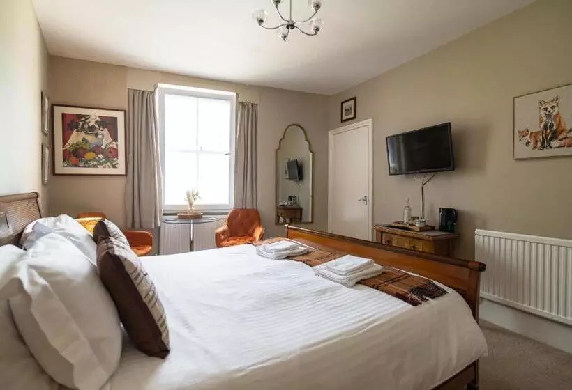 Majatalo Sleepy Puffin Guest House