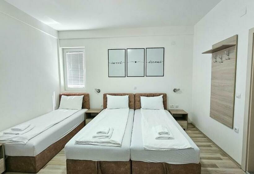 پانسیون Villa Frasoro