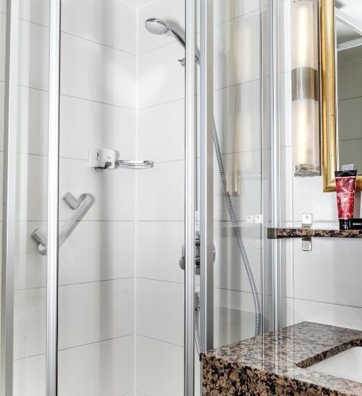 בית מלון כפרי Adler