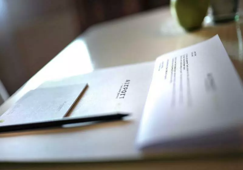 Airport Hotel By The New Yorker