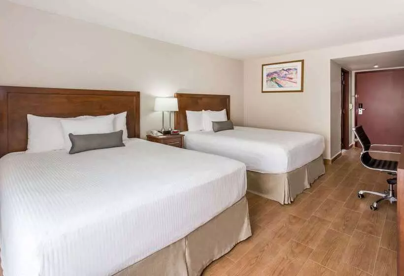 Hôtel Baymont Inn And Suites Lazaro Cardenas