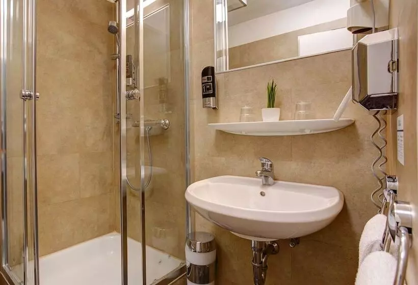 Sure Hotel By Best Western Ambassador Duesseldorf