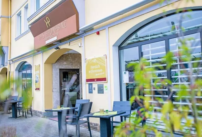 ホテル Das Kronprinz