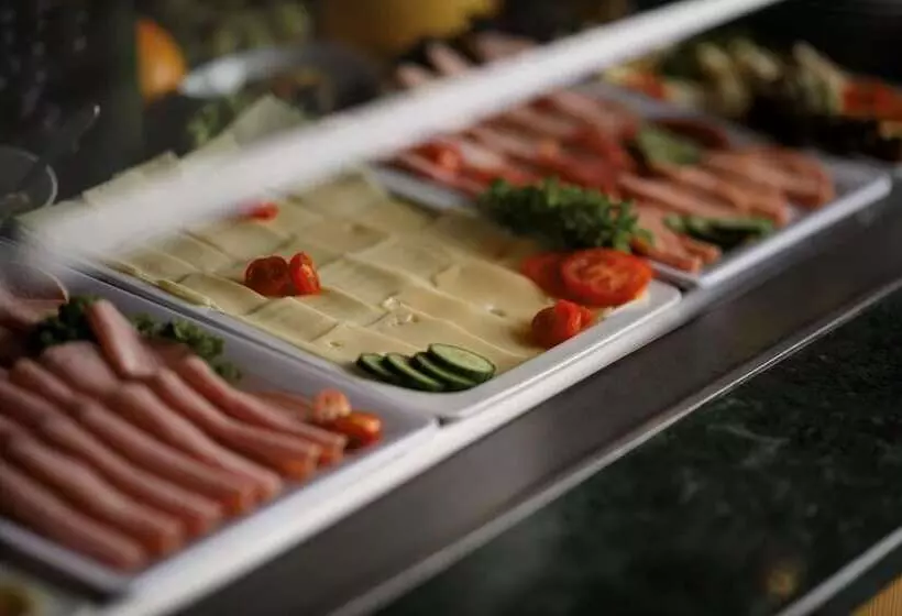 هتل Domicil Berlin By Golden Tulip