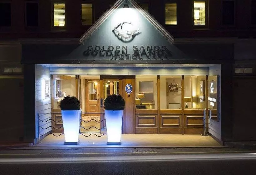 Отель Golden Sands