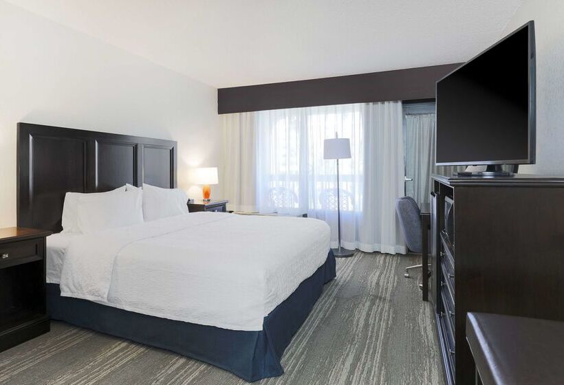 فندق Hampton Inn Ft. Walton Beach