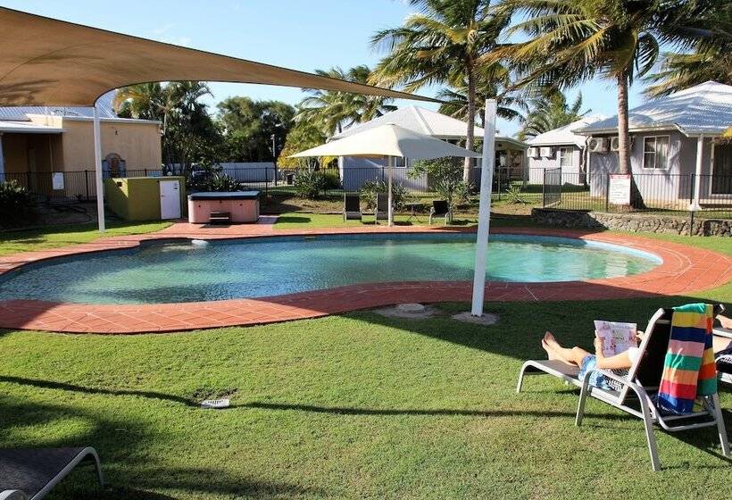 Hotel Illawong Beach Resort