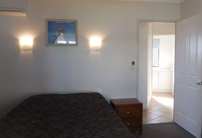 هتل Illawong Beach Resort