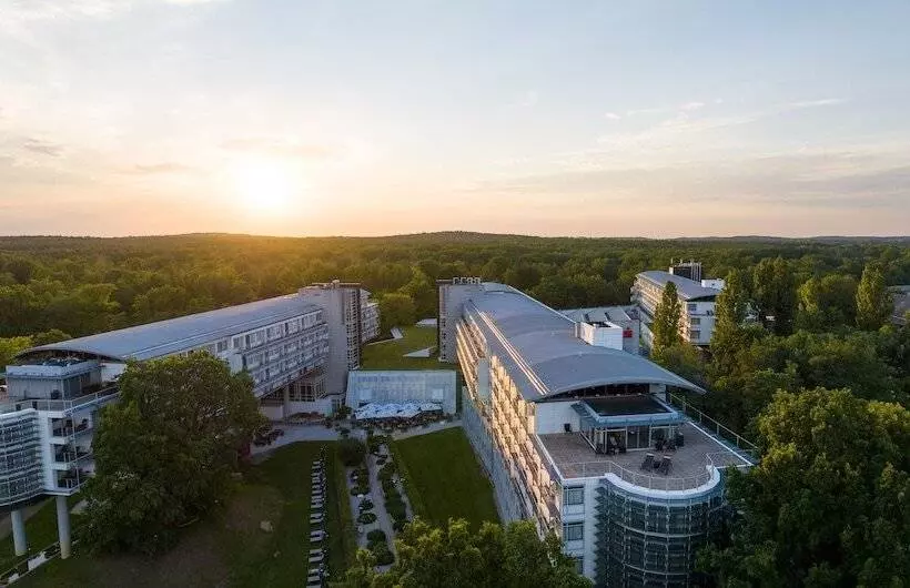 Kongresshotel Potsdam Am Templiner See