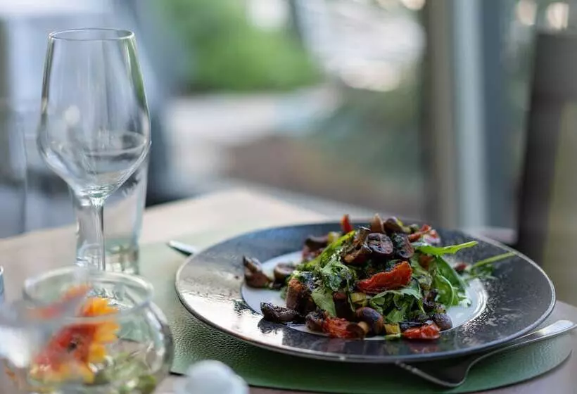 Kongresshotel Potsdam Am Templiner See