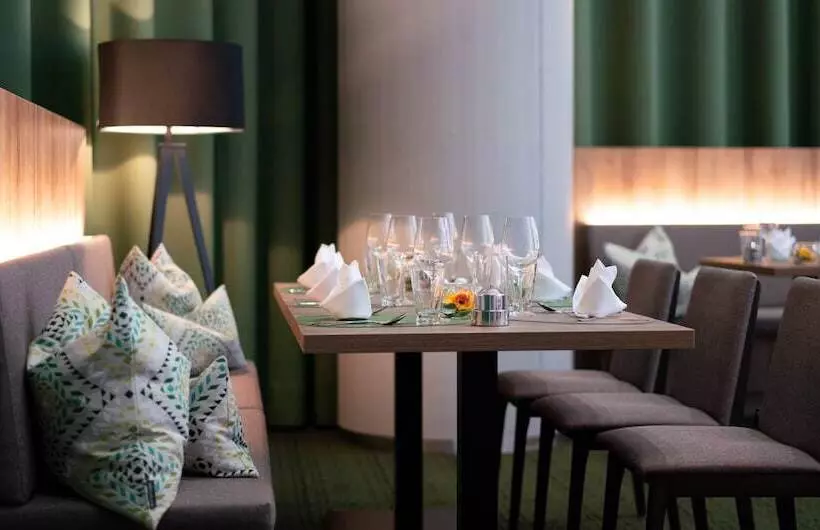 Kongresshotel Potsdam Am Templiner See