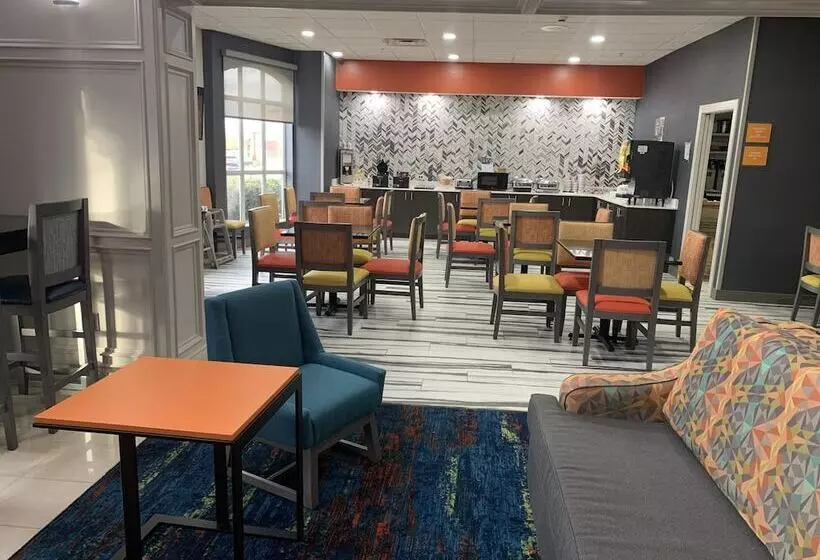 ホテル La Quinta By Wyndham Okc North Quail Springs