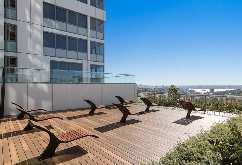 ホテル Meriton Suites Bondi Junction