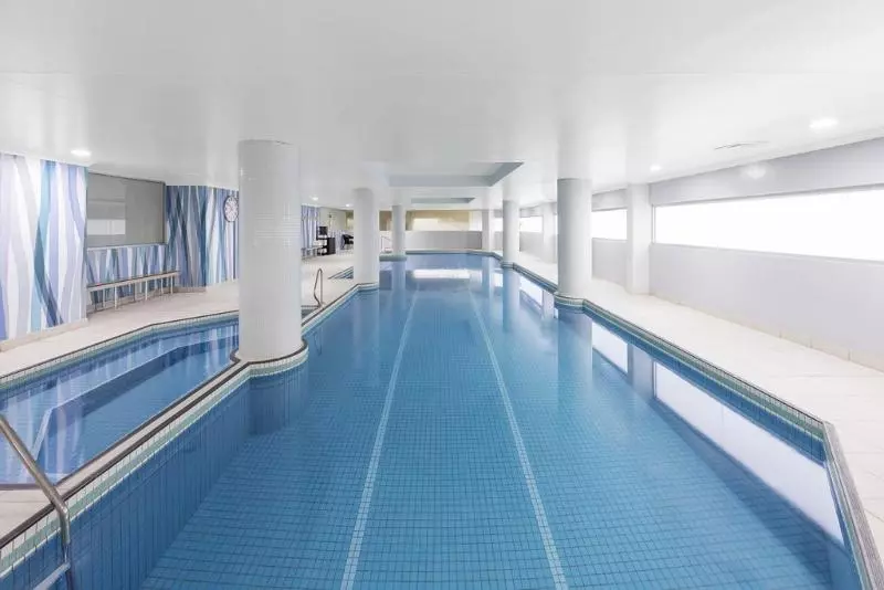 ホテル Meriton Suites Bondi Junction