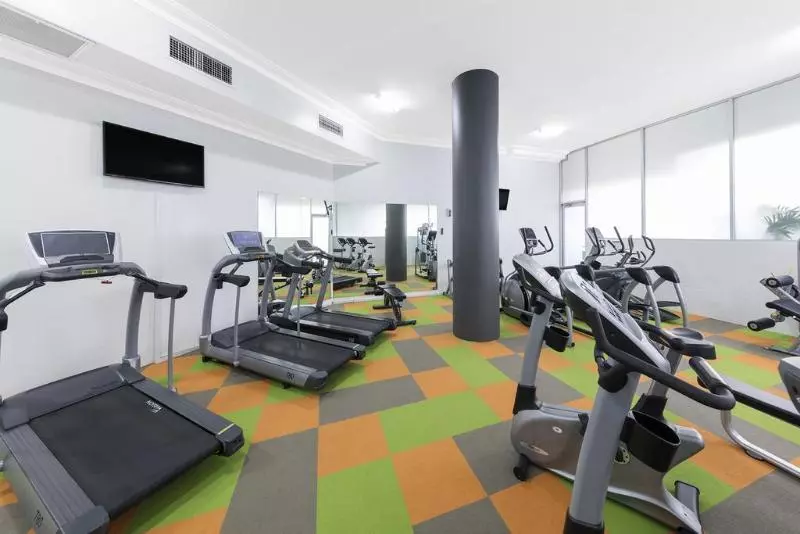 ホテル Meriton Suites Bondi Junction