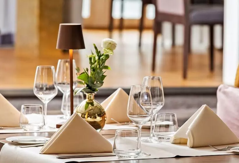 Parkhotel Engelsburg   4 Sterne Superior