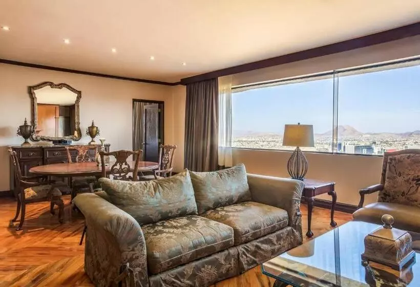 هتل Sheraton Chihuahua Soberano