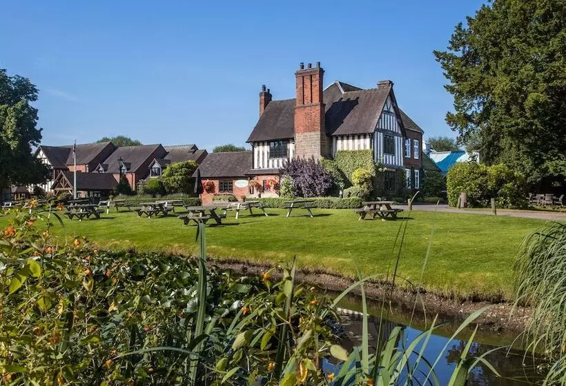 酒店 The Moat House