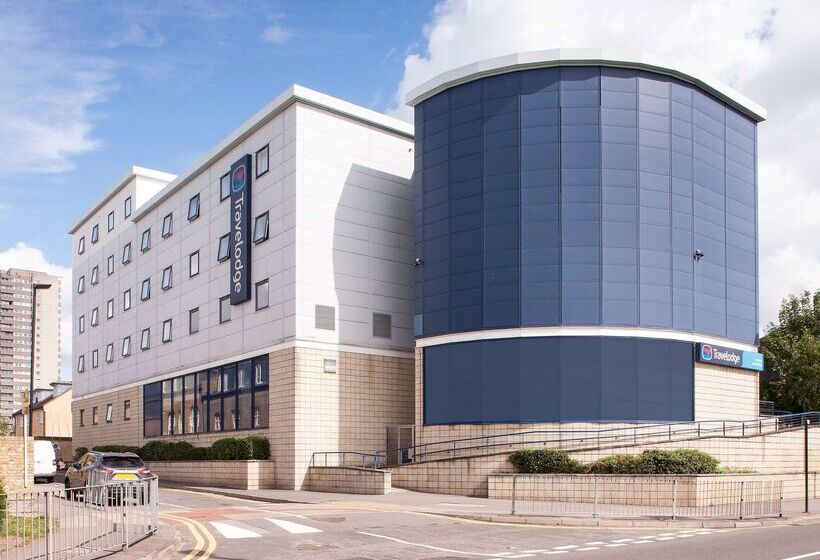فندق Travelodge London Kew Bridge