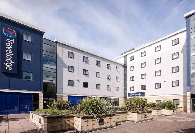 酒店 Travelodge London Kew Bridge