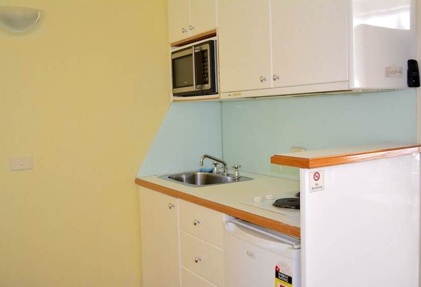 Knightsbridge Apartments