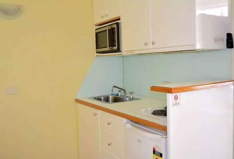 Knightsbridge Apartments